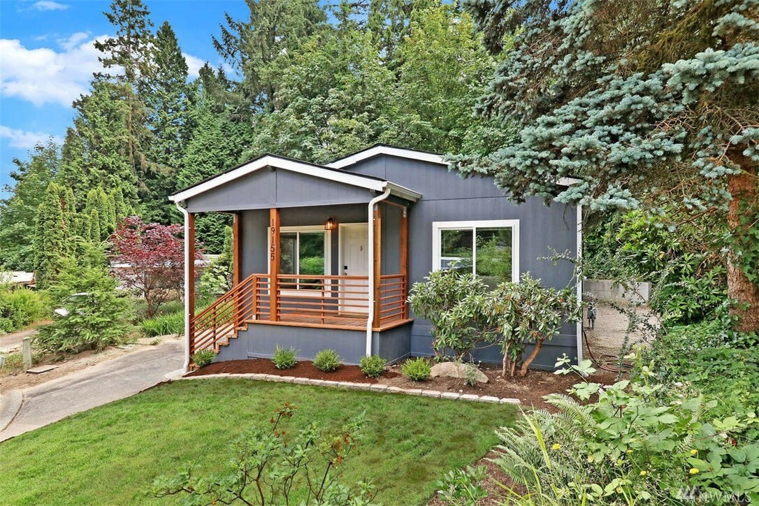 Property Photo:  19155 130th Ct NE  WA 98011 