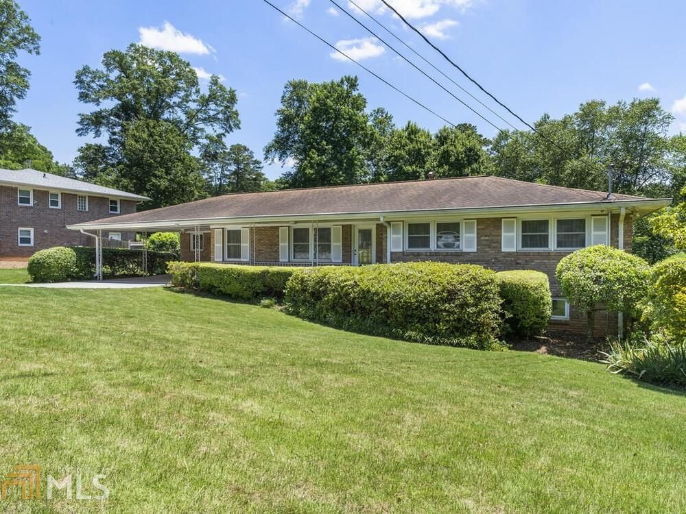 Property Photo:  2390 Tuxedo Dr  GA 30067 