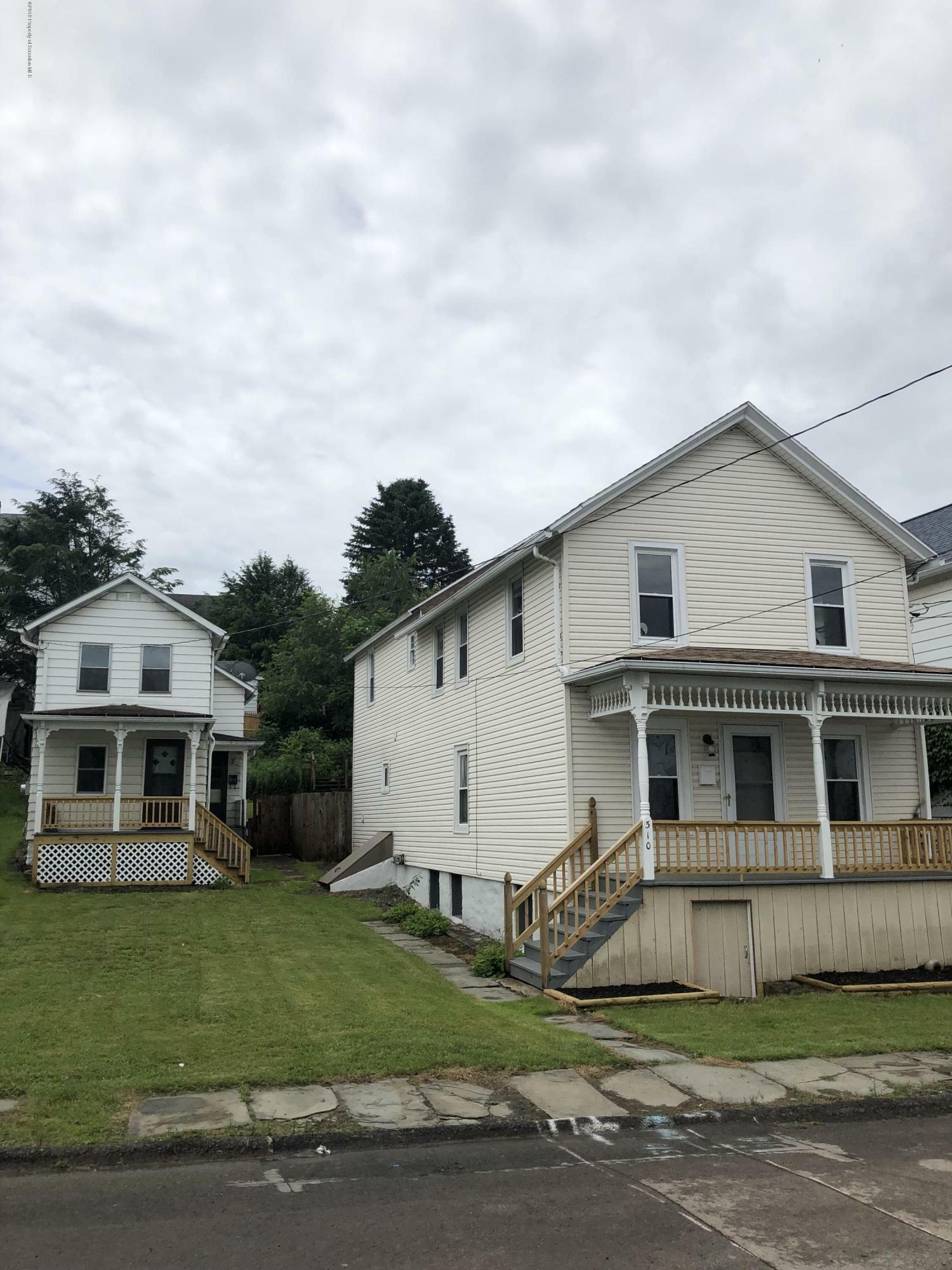 Property Photo:  310-312 Hand Street  PA 18434 