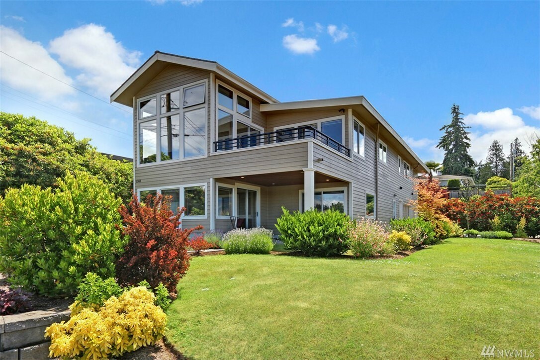 1004 Daley St  Edmonds WA 98020 photo