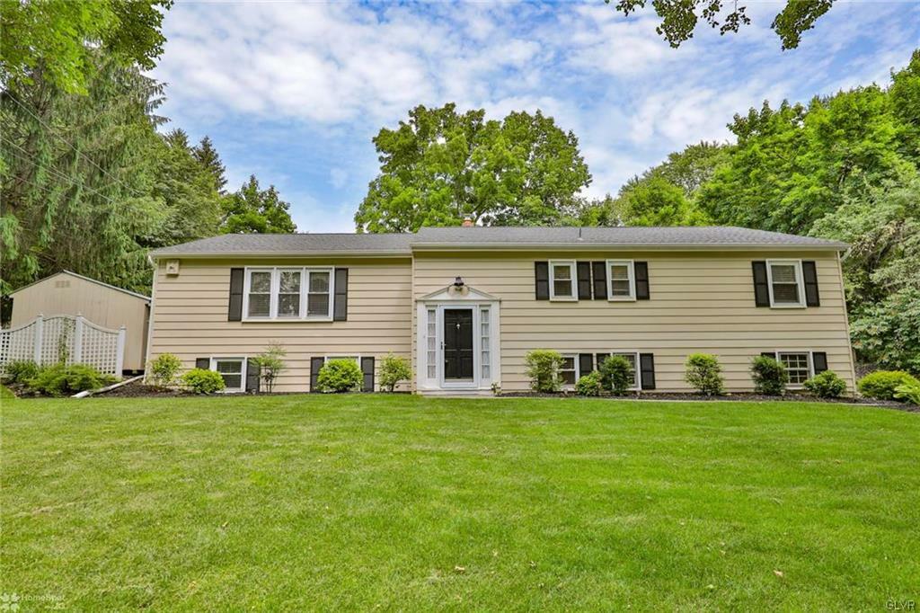 Property Photo:  3528 Southwood Drive  PA 18045 