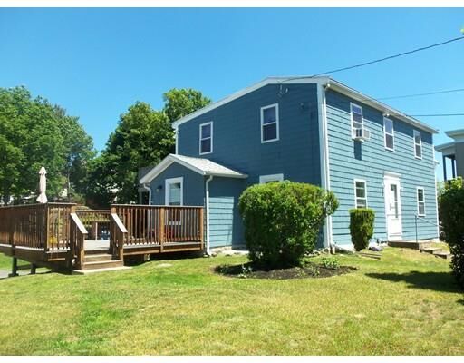 Property Photo:  11 Arbor Street  MA 01902 