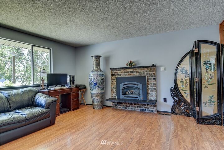 Property Photo:  953 NW Illahee Drive  WA 98277 