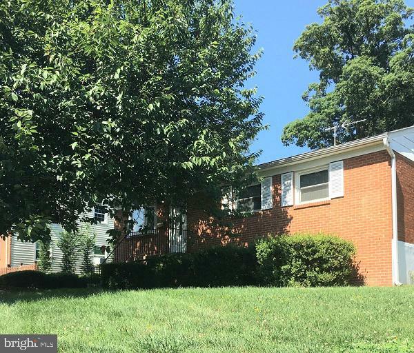 Property Photo:  14228 Chesterfield Drive  VA 22191 