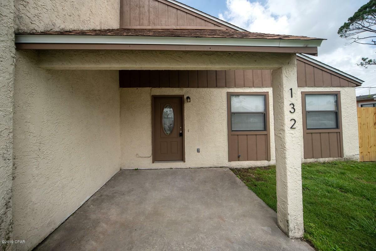 Property Photo: 132 Kacy Lane FL 32404