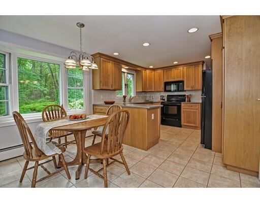 Property Photo:  3 Hansom Rd  MA 01810 