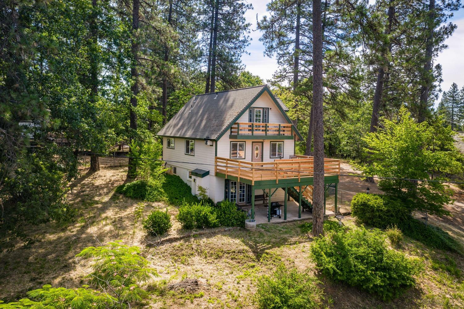 Property Photo: 20189 Hummingbird Hill Road CA 95713