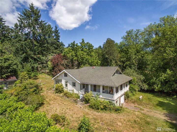 Property Photo:  3920 Lytle Rd NE  WA 98110 