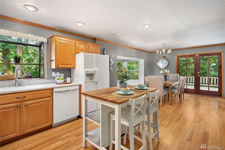 Property Photo:  1514 7th Street  WA 98033 