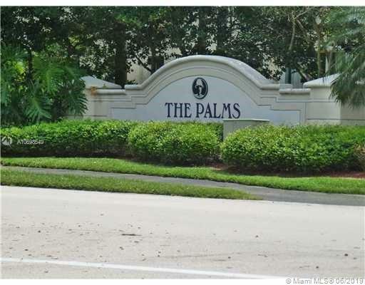 Property Photo: 899 NW 170th Terrace FL 33028