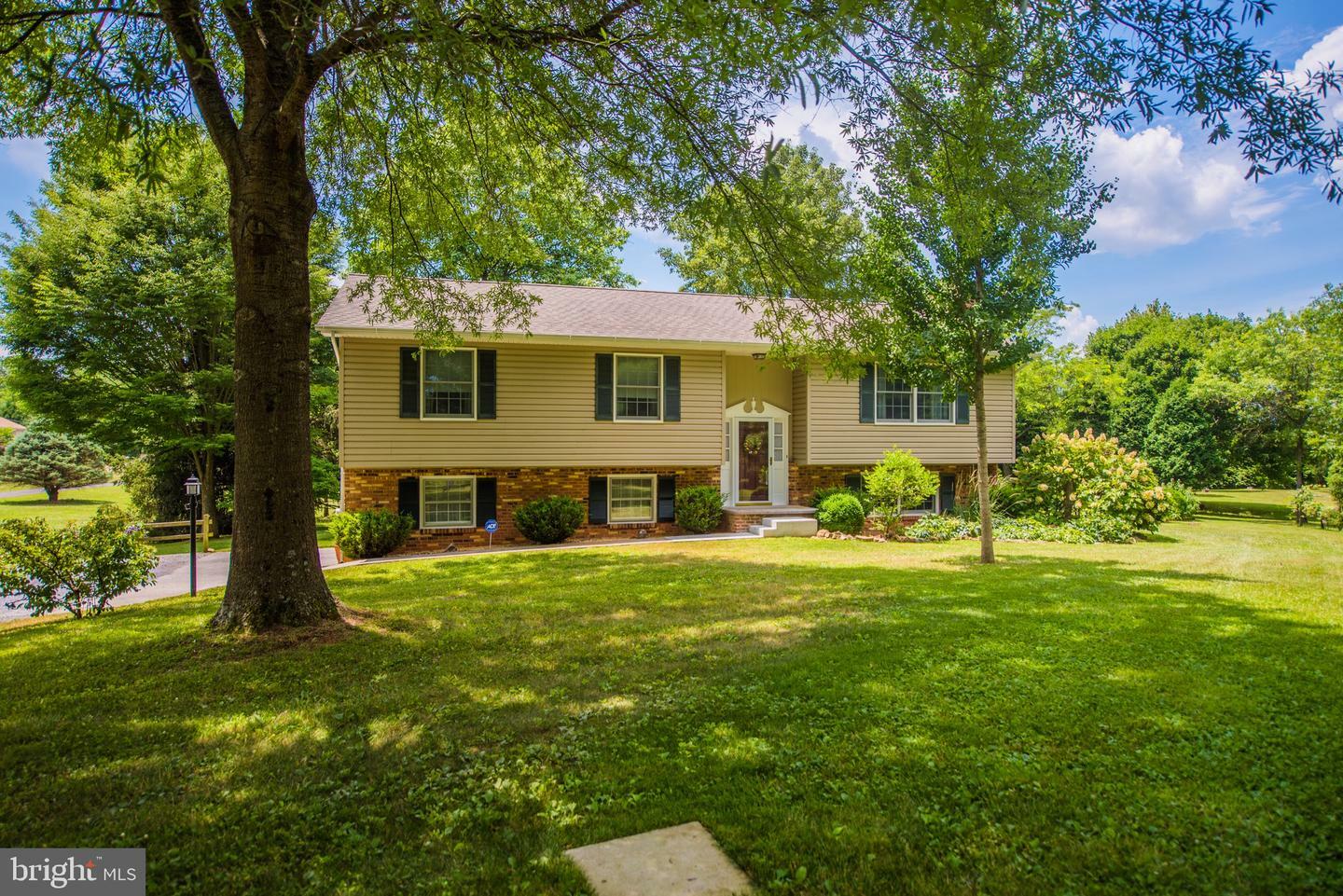 Property Photo:  515 Windy Ridge Road  VA 22630 