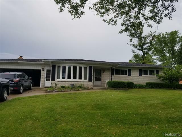 Property Photo:  5406 Saint Richard Drive  MI 48316 