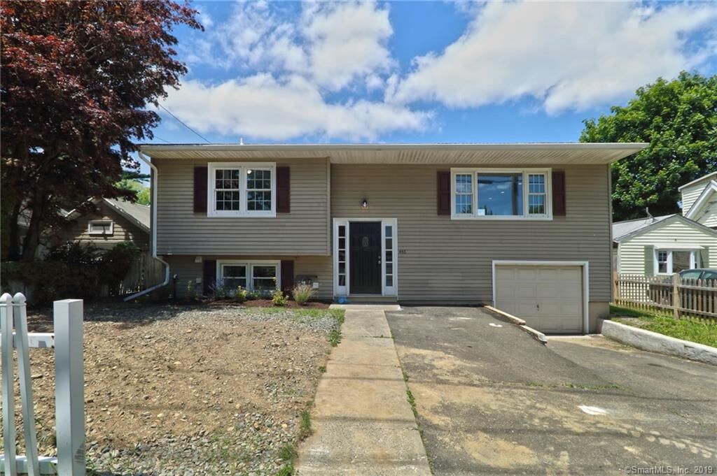 Property Photo: 446 Ocean Avenue CT 06516