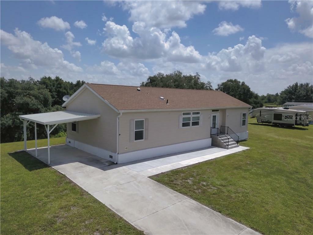 Property Photo:  29242 Alfaretta Avenue  FL 33982 