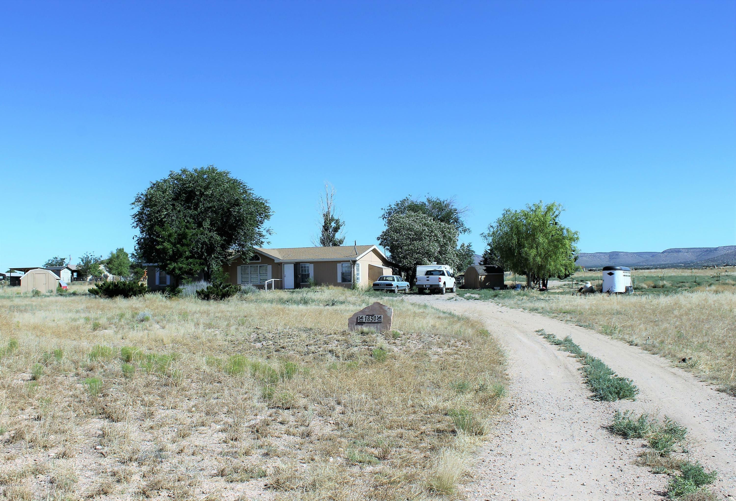 Property Photo:  1850 W Big Sky Ranch Road  AZ 86334 