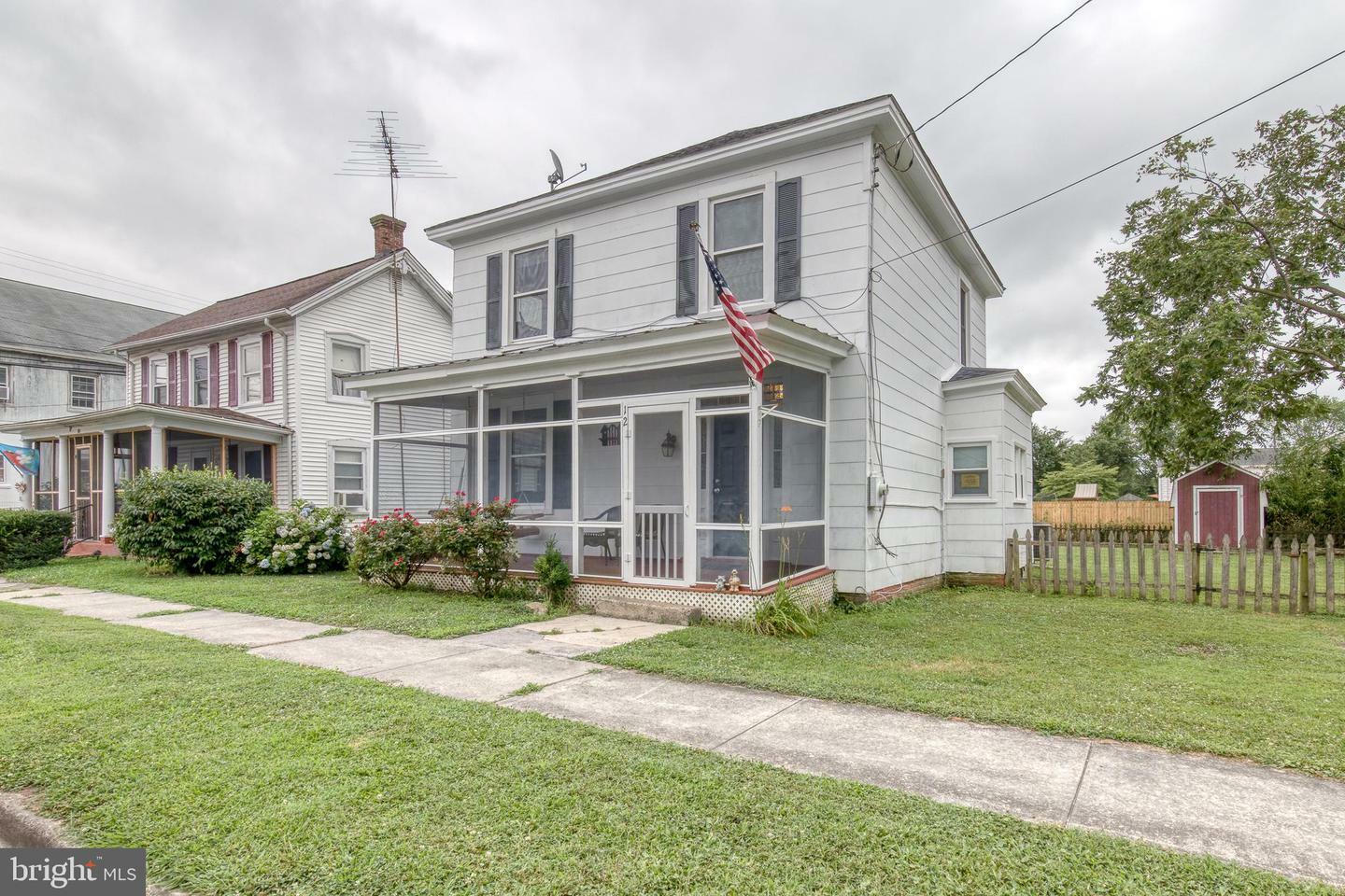 Property Photo:  12 W 1st Street  MD 21660 