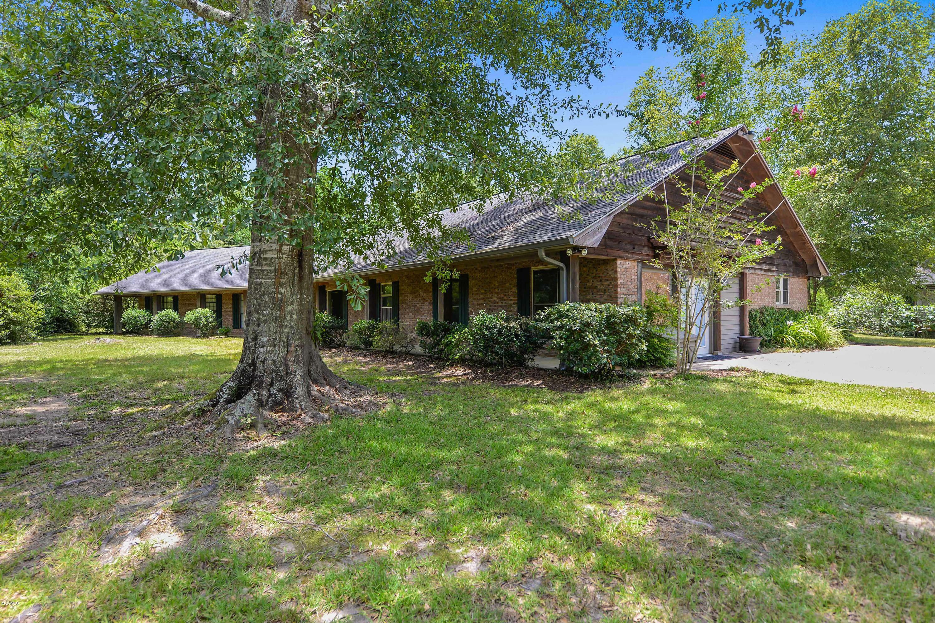 Property Photo:  17141 Orange Grove Road  MS 39503 