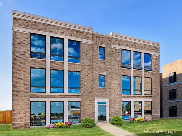 Property Photo: 6544 West Shakespeare Avenue 3E IL 60707