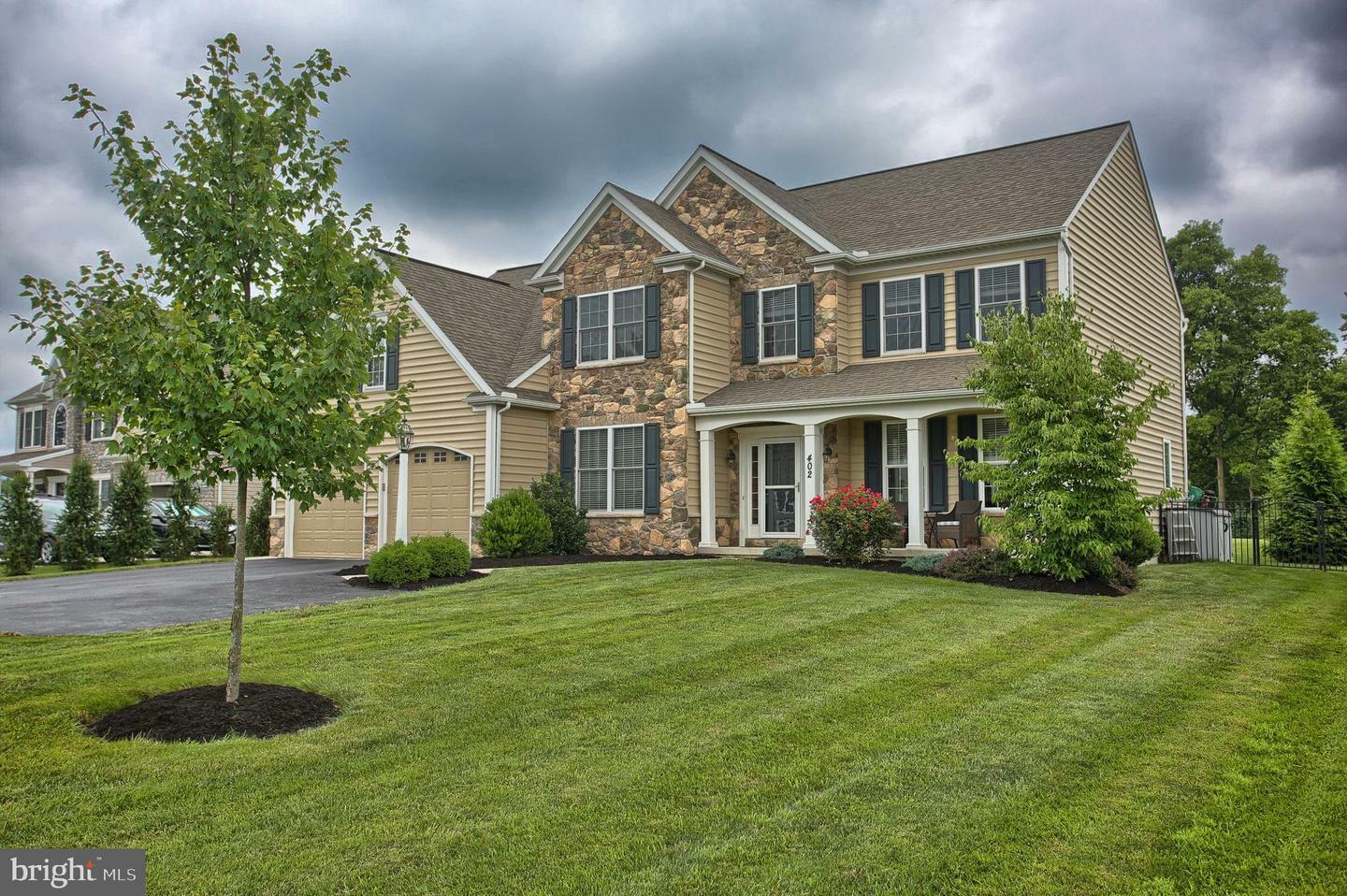 Property Photo:  402 Sorbie Lane  PA 17050 