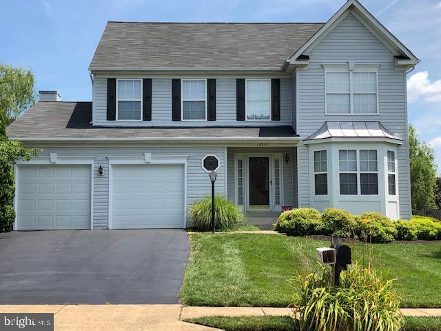 Property Photo: 13217 Scottish Hunt Lane VA 20136