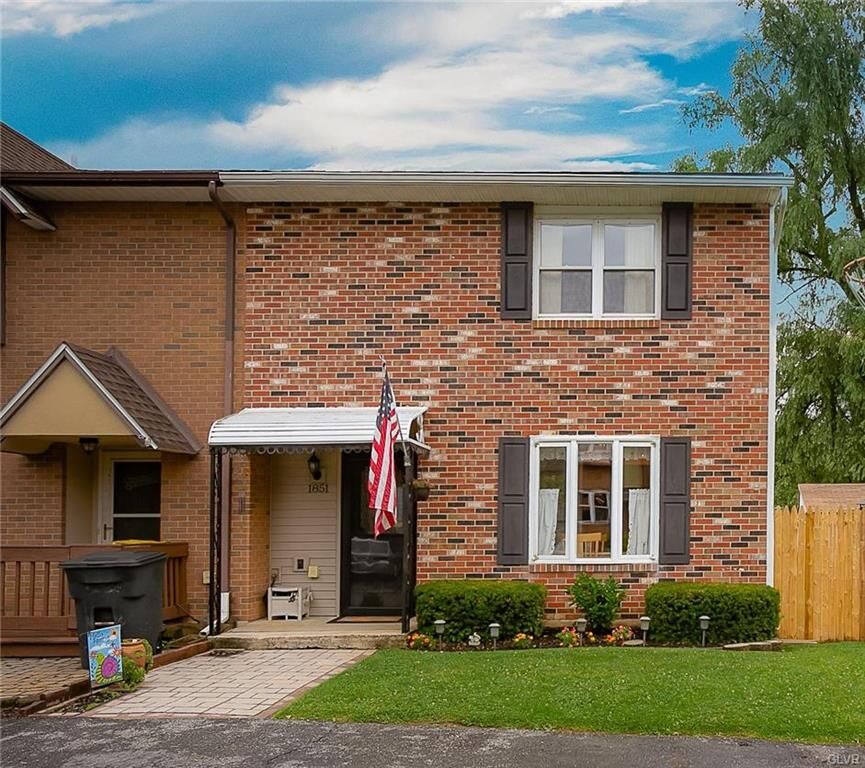 Property Photo: 1851 Aster Road PA 18062