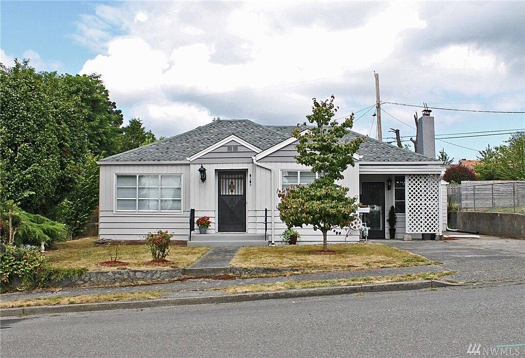 Property Photo: 2314 Terrace St WA 98310