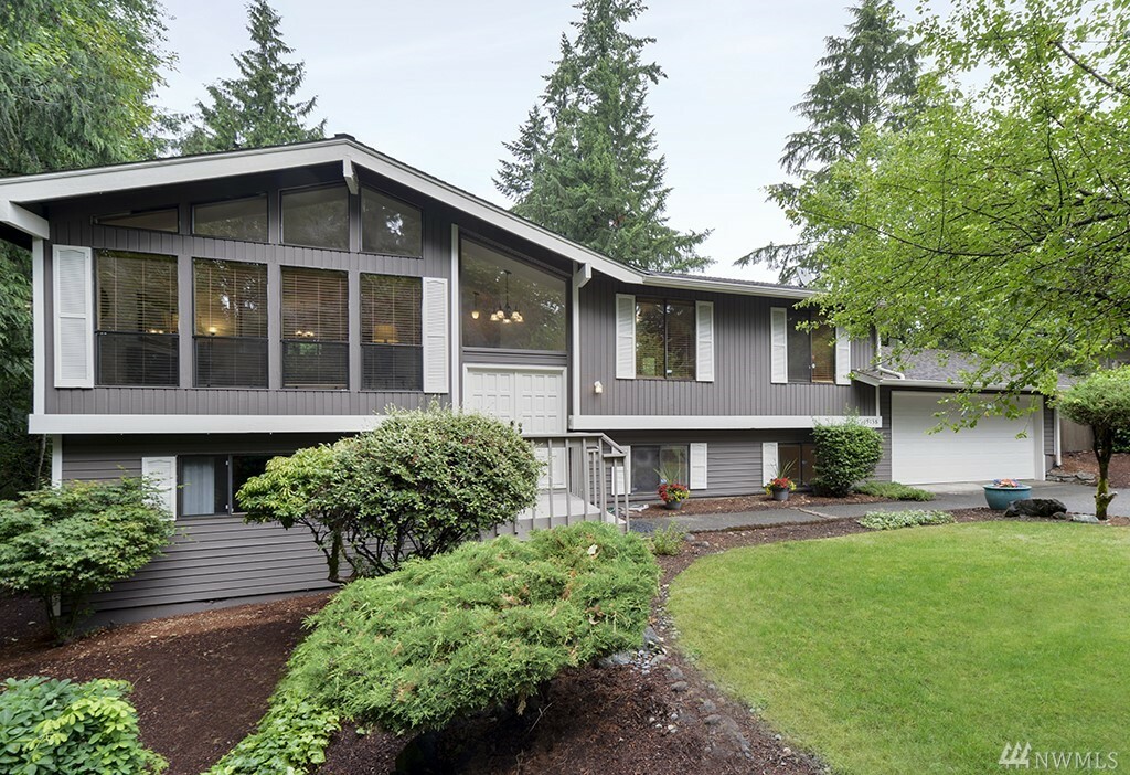 Property Photo:  15138 SE 176th Place  WA 98058 
