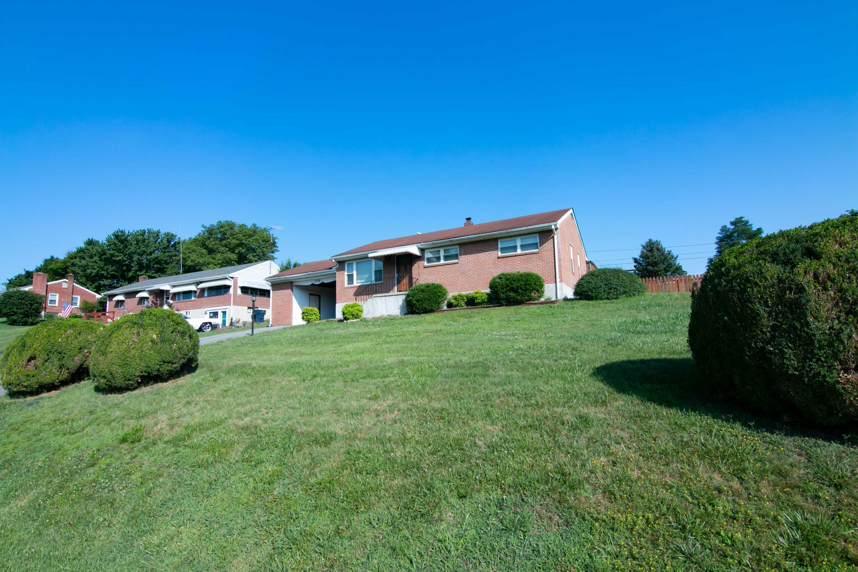 Property Photo:  3234 Richard Ave NE  VA 24012 