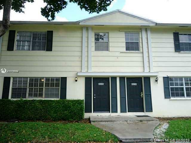 Property Photo:  1794 SW 81st Way 5-34  FL 33324 