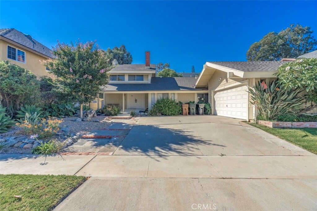 Property Photo:  6269 E Northfield Avenue  CA 92807 