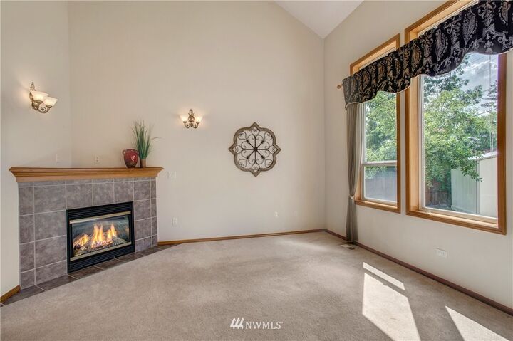 Property Photo: 38017 34th Court S WA 98001