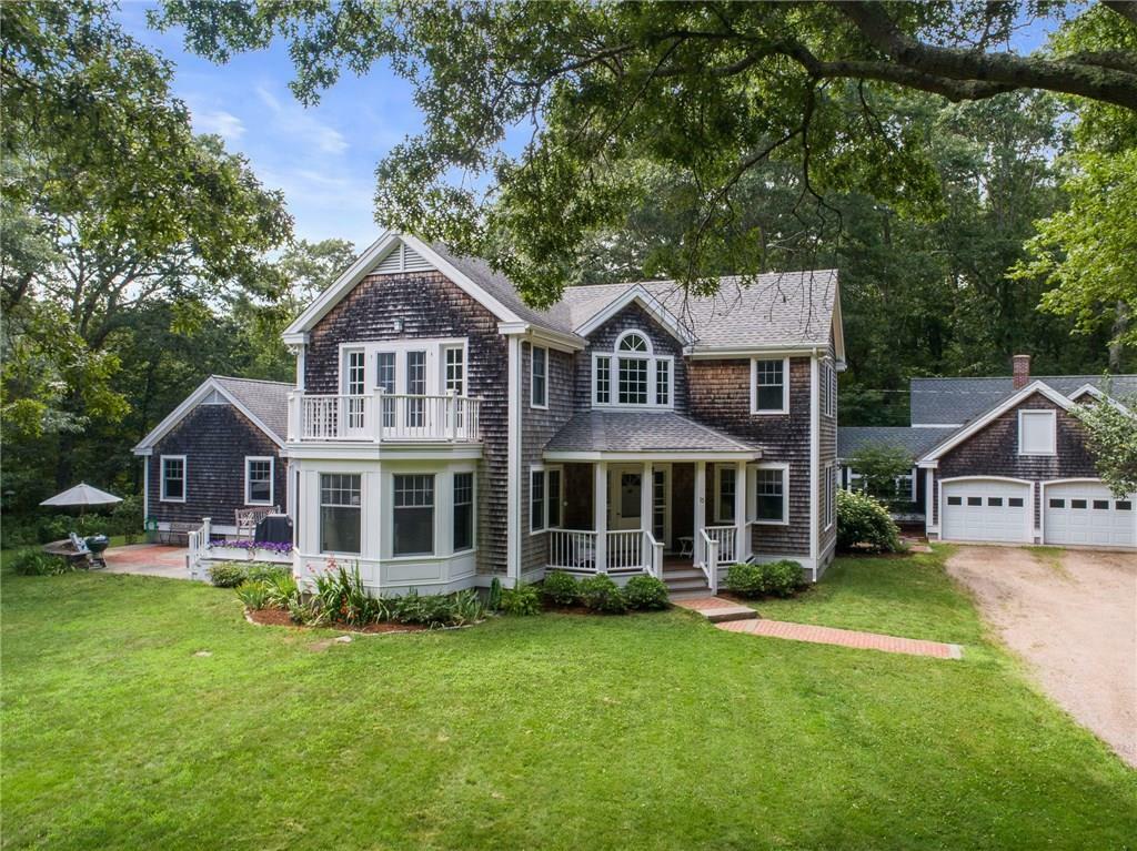 Property Photo: 13 Inwood Lane RI 02891