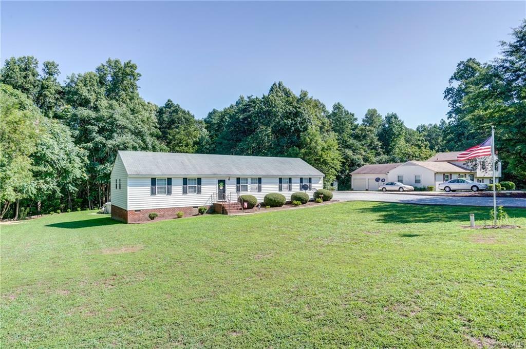 Property Photo:  124 N Moncuin Drive  VA 23009 