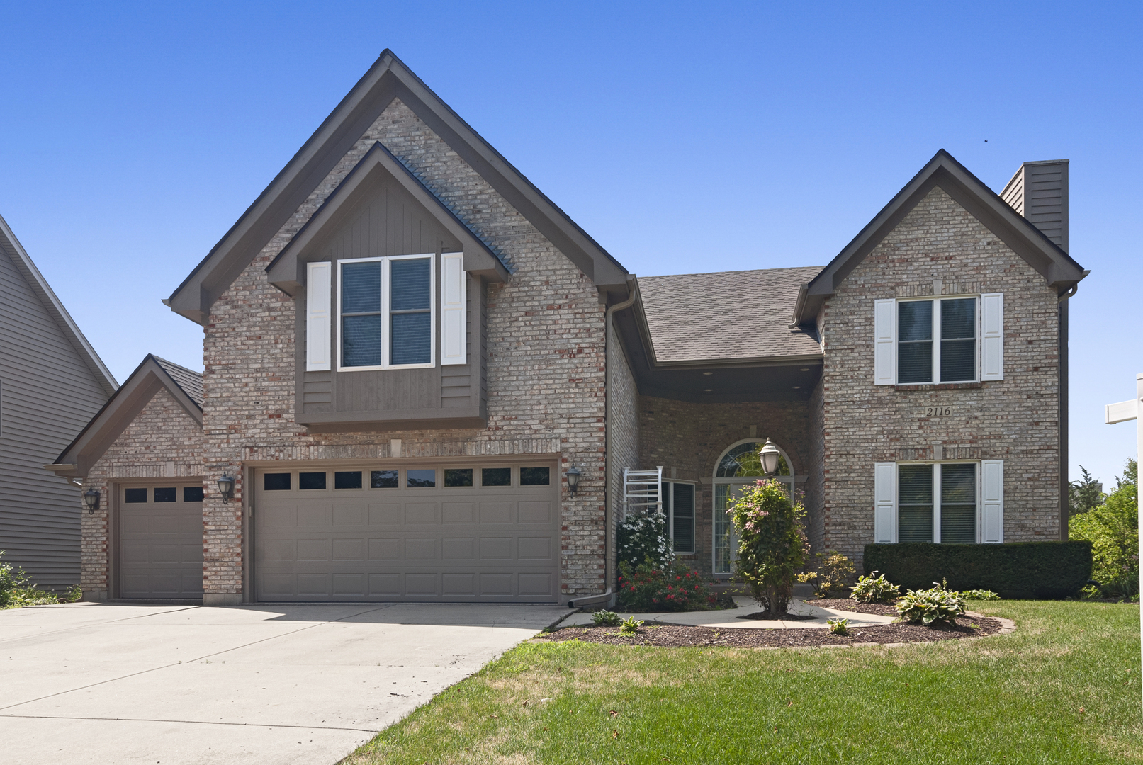 Property Photo: 2116 Yellowstar Lane IL 60564