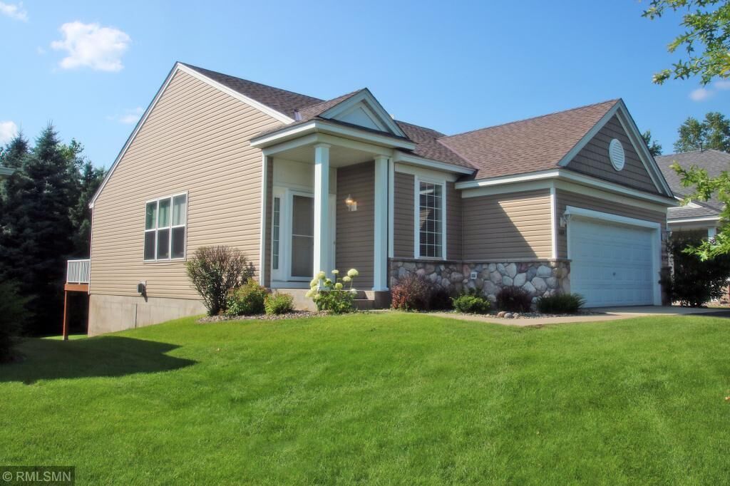 Property Photo: 1684 Oakbrooke Court MN 55122