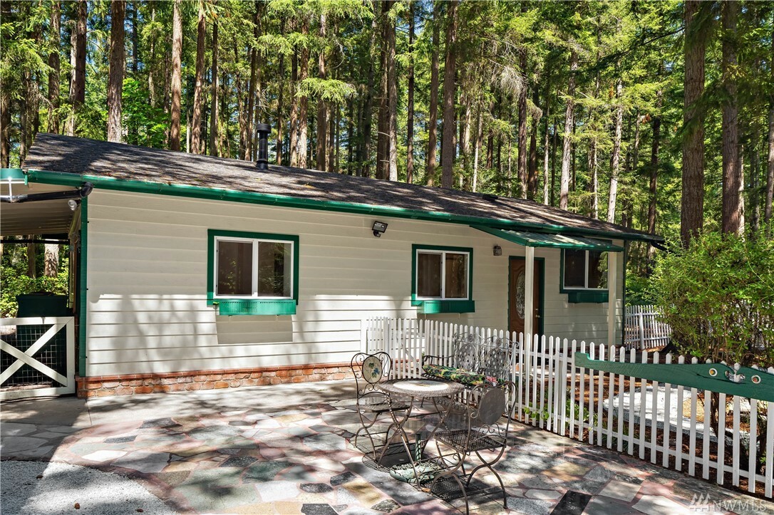 Property Photo:  365 Durr Rd  WA 98282 