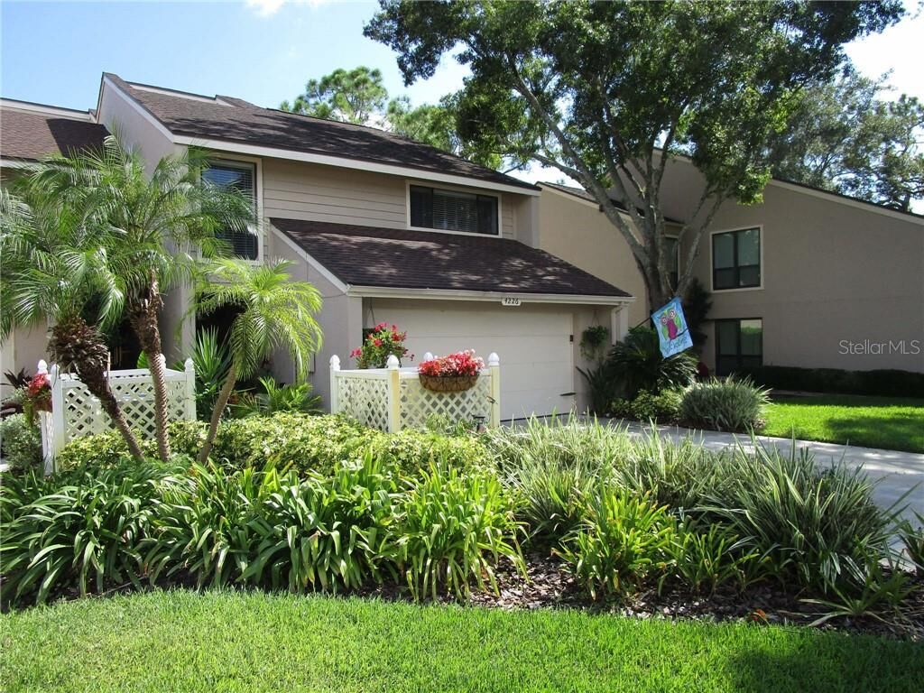 Property Photo:  4226 Glen Haven Lane  FL 33618 