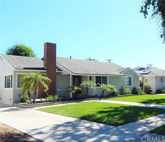 Property Photo:  1010 E Buffalo Avenue  CA 92706 