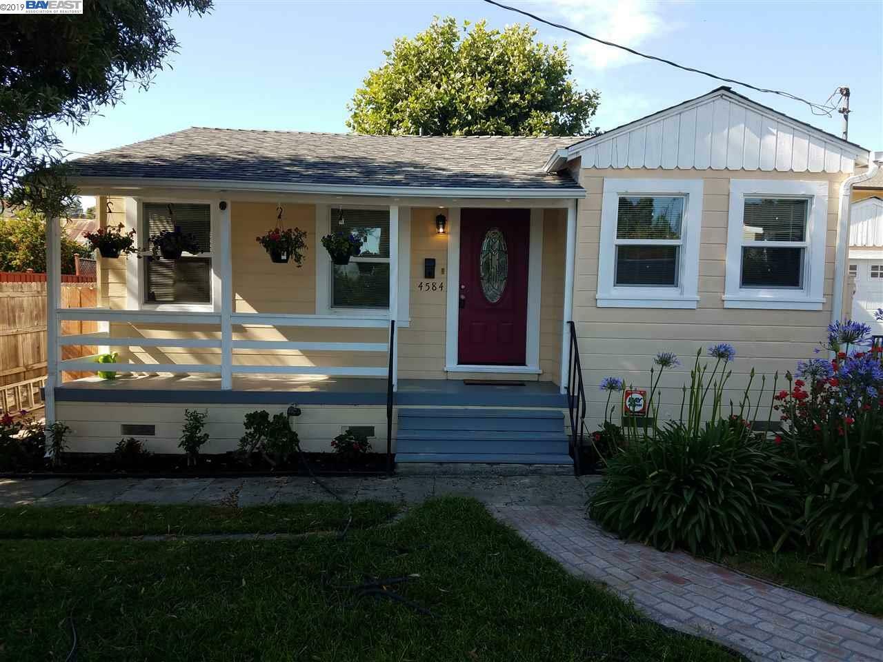 Property Photo:  4584 Sargent Ave  CA 94546 