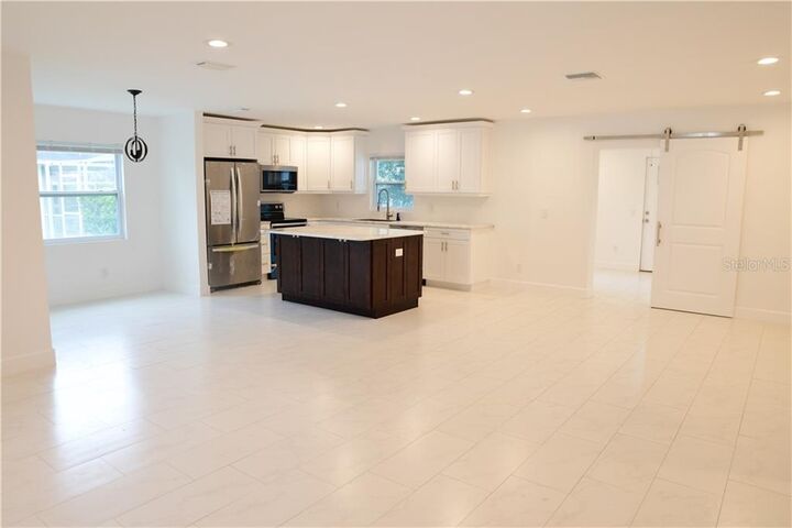 Property Photo:  10317 Ravines Drive  FL 34654 