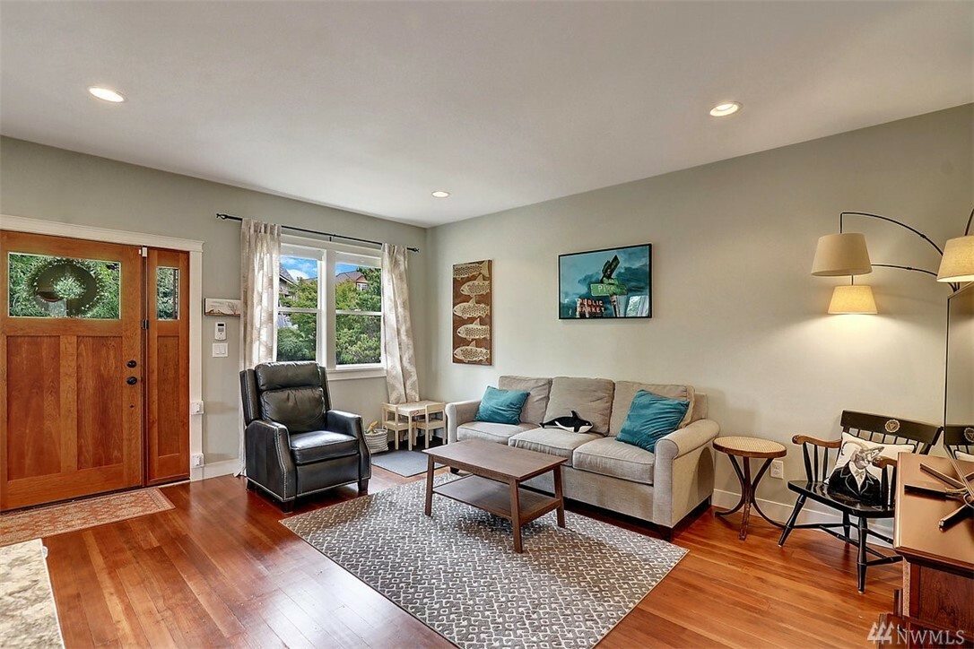 Property Photo: 137 NW 83rd St WA 98117