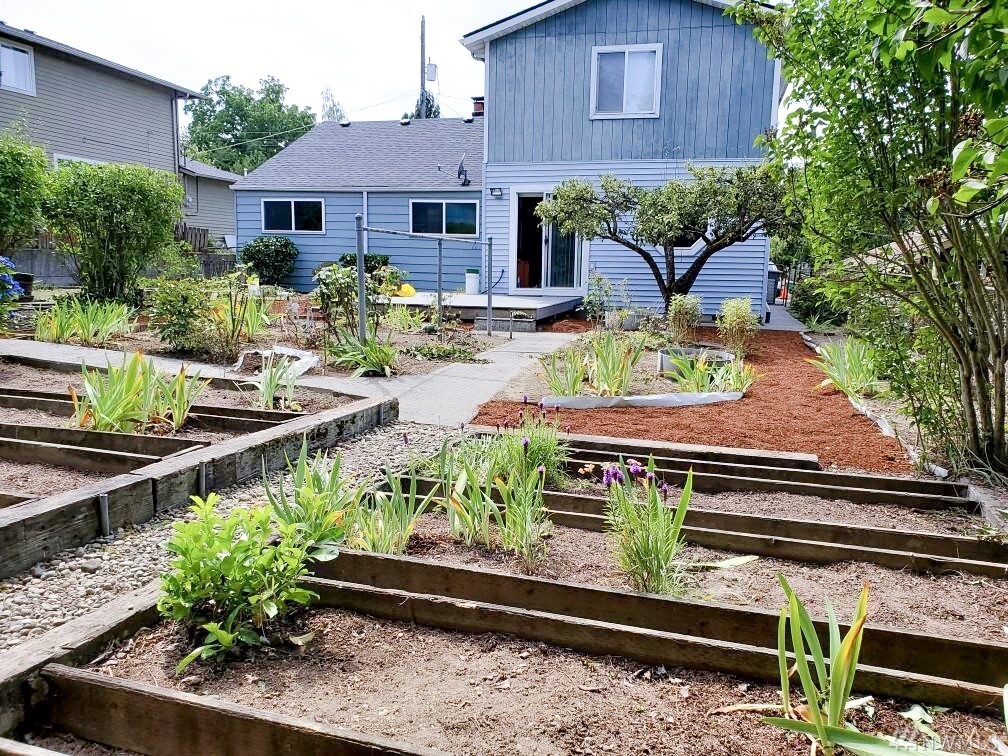 Property Photo: 7912 10th Ave SW WA 98106