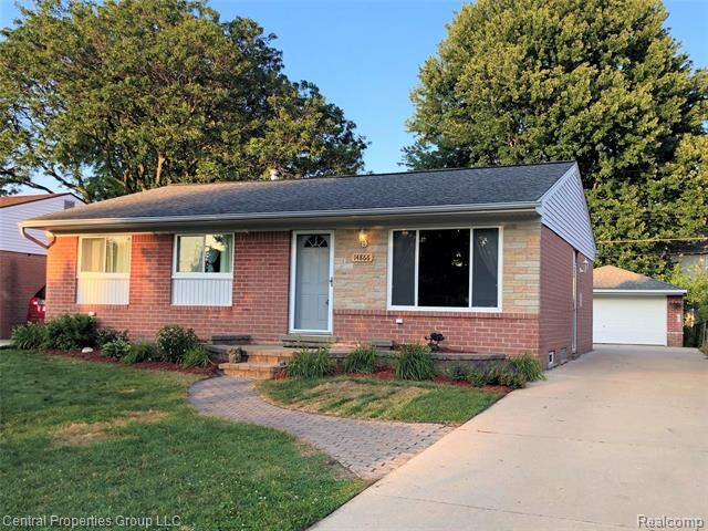 Property Photo: 14866 Arcola Street MI 48154