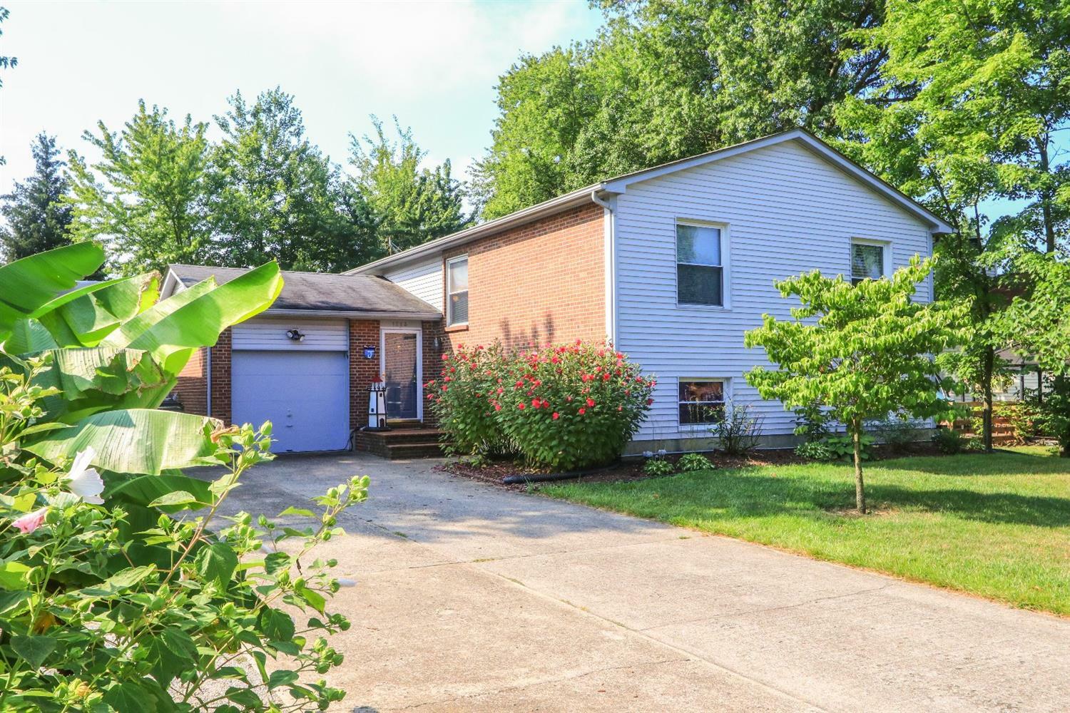 Property Photo:  1293 Beauregard Court  OH 45150 