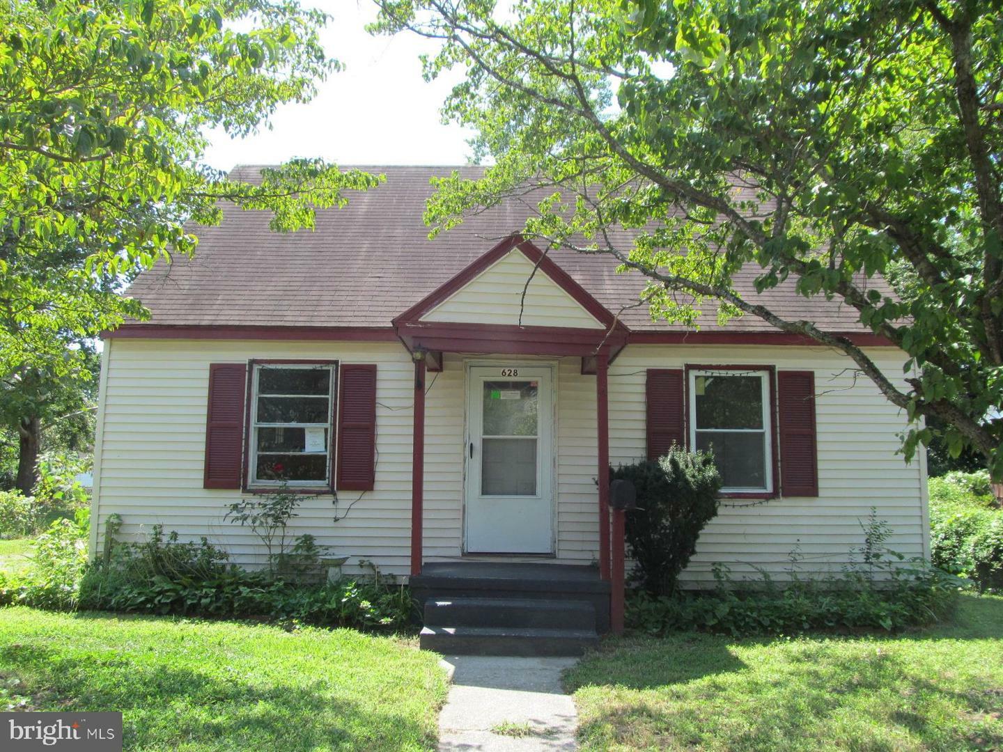 Property Photo:  628 Homer Street  MD 21804 