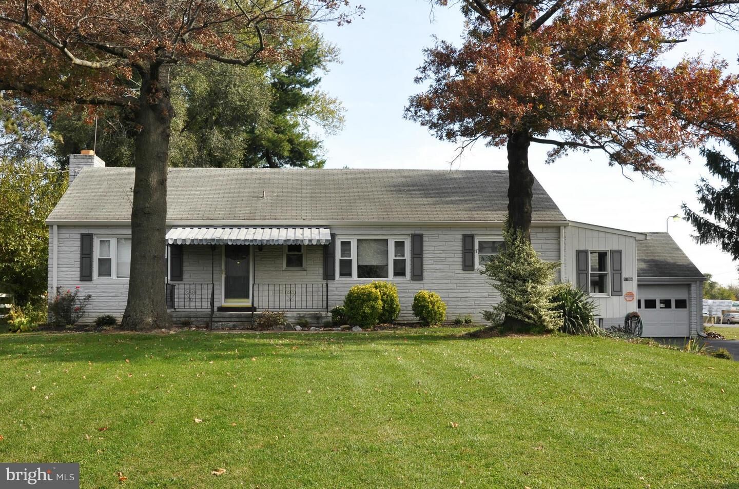 Property Photo: 1196 Martinsburg Pike VA 22603