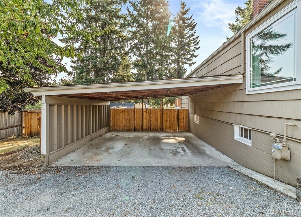 Property Photo: 2529 58th Ave NE WA 98422