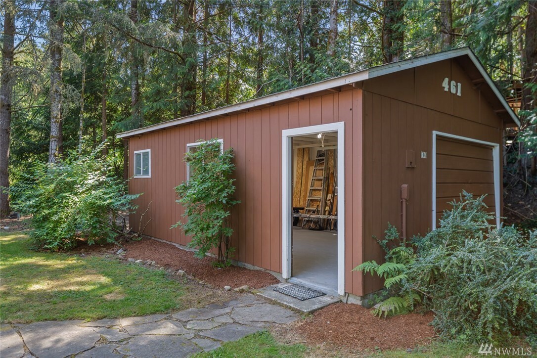 Property Photo:  461 E Twanoh Falls Dr  WA 98528 