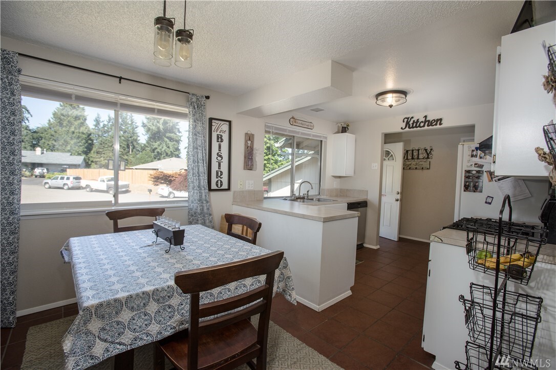 Property Photo: 4318 Malibu Ct SE WA 98366
