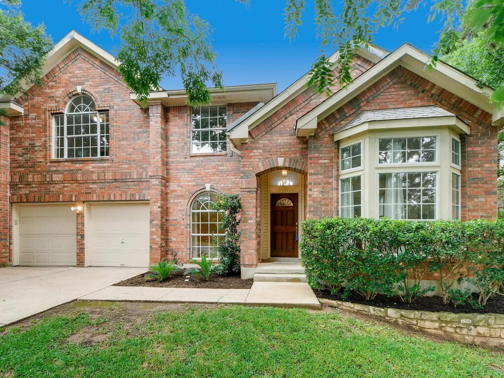 Property Photo:  10541 Grand Oak Circle  TX 78750 